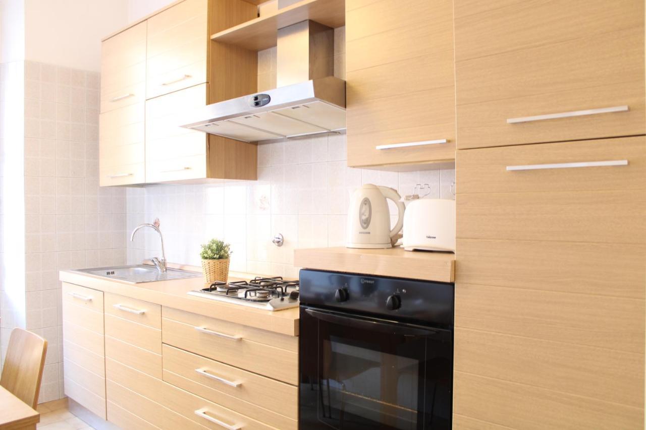 Appartamento Re Di Roma/Cozy Flat For Six Persons Exterior photo